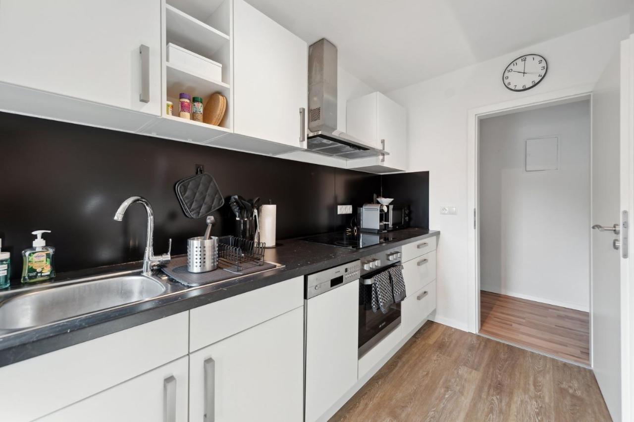 Amalfi Apartments A01 - Gemuetliche 2 Zi-Wohnung Mit Boxspringbetten Und Smart Tv カイザースラウテルン エクステリア 写真